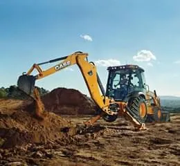 Retroescavadeira 580N Turbo